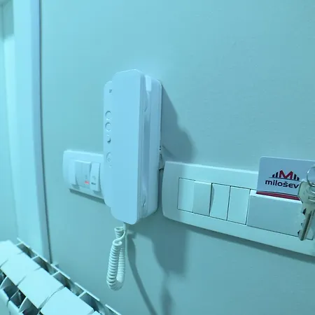 Milosevic * Μπιέλινα